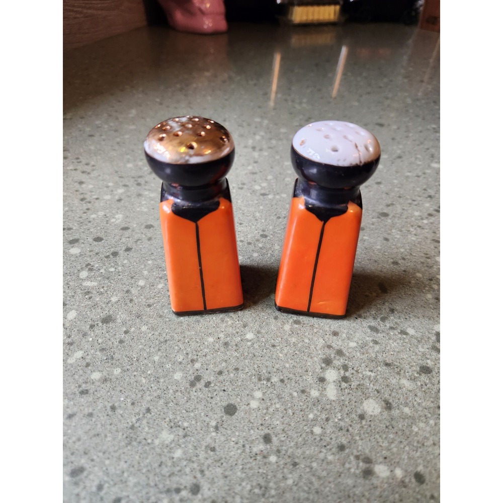 VTG Mid Century Black & Orange Porcelain Salt Pepper Shakers Japan, READ